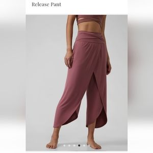 Athleta Release Pant